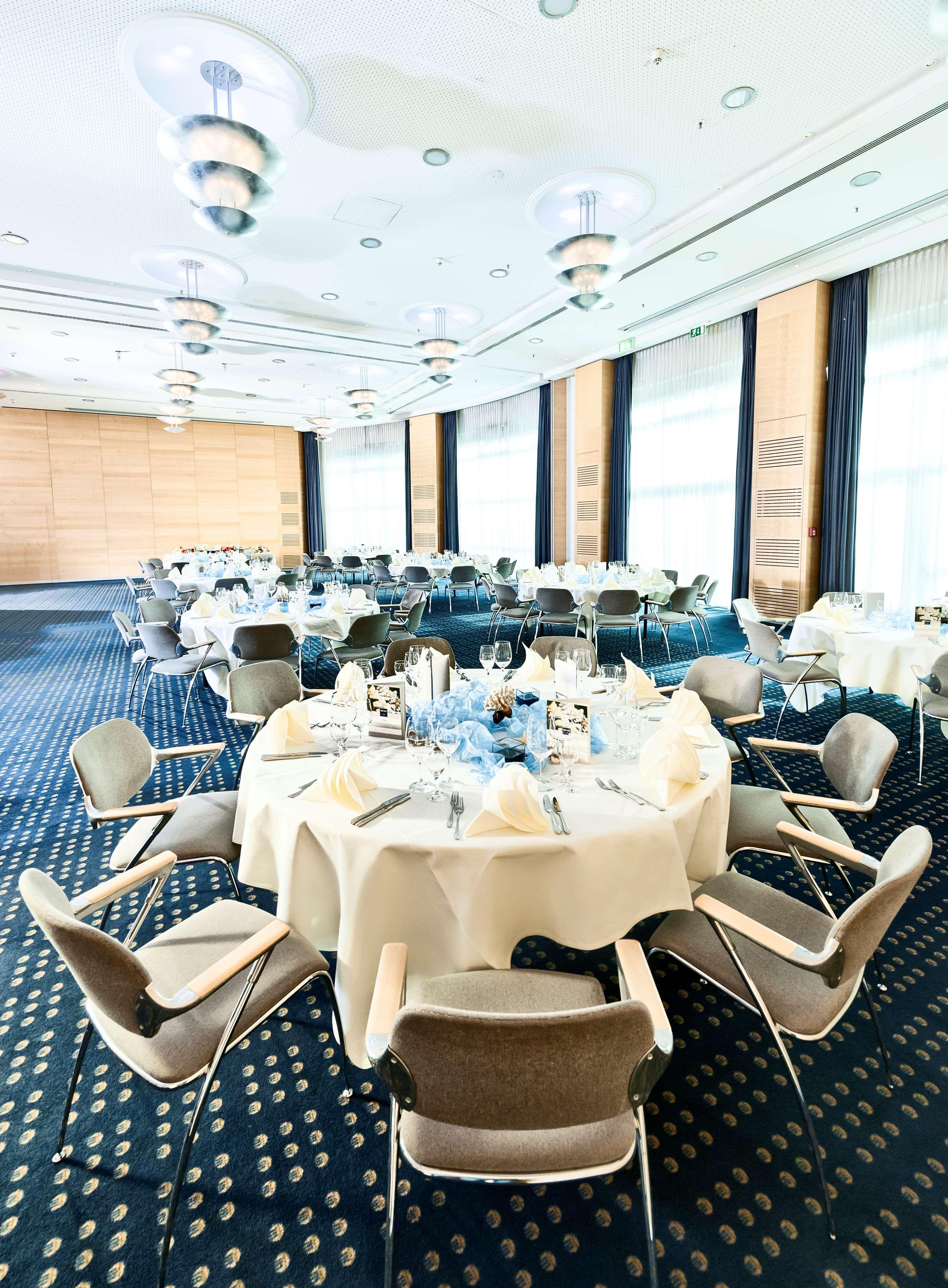 Dorint An Der Messe Koeln Hotel Buitenkant foto
