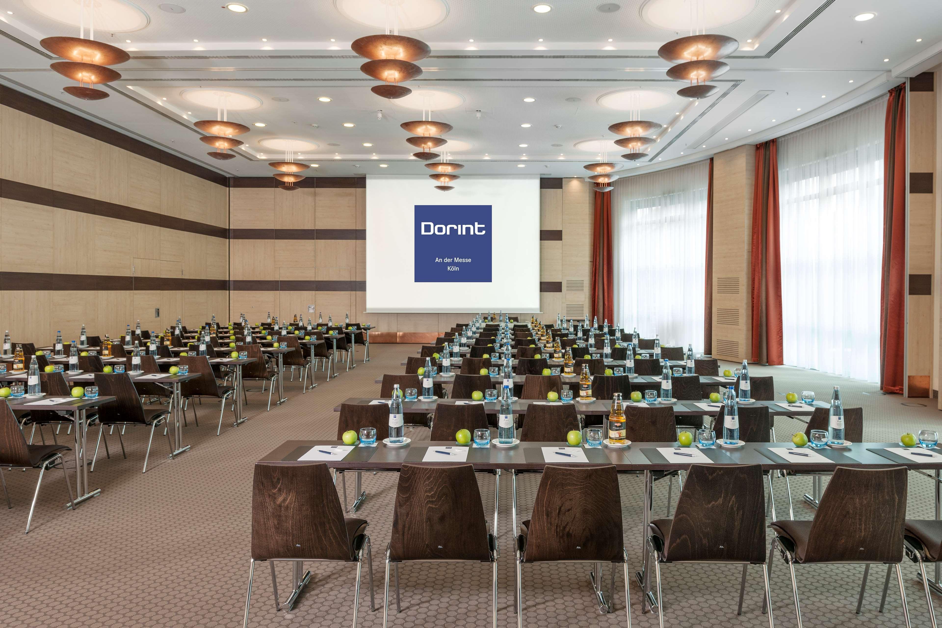 Dorint An Der Messe Koeln Hotel Buitenkant foto