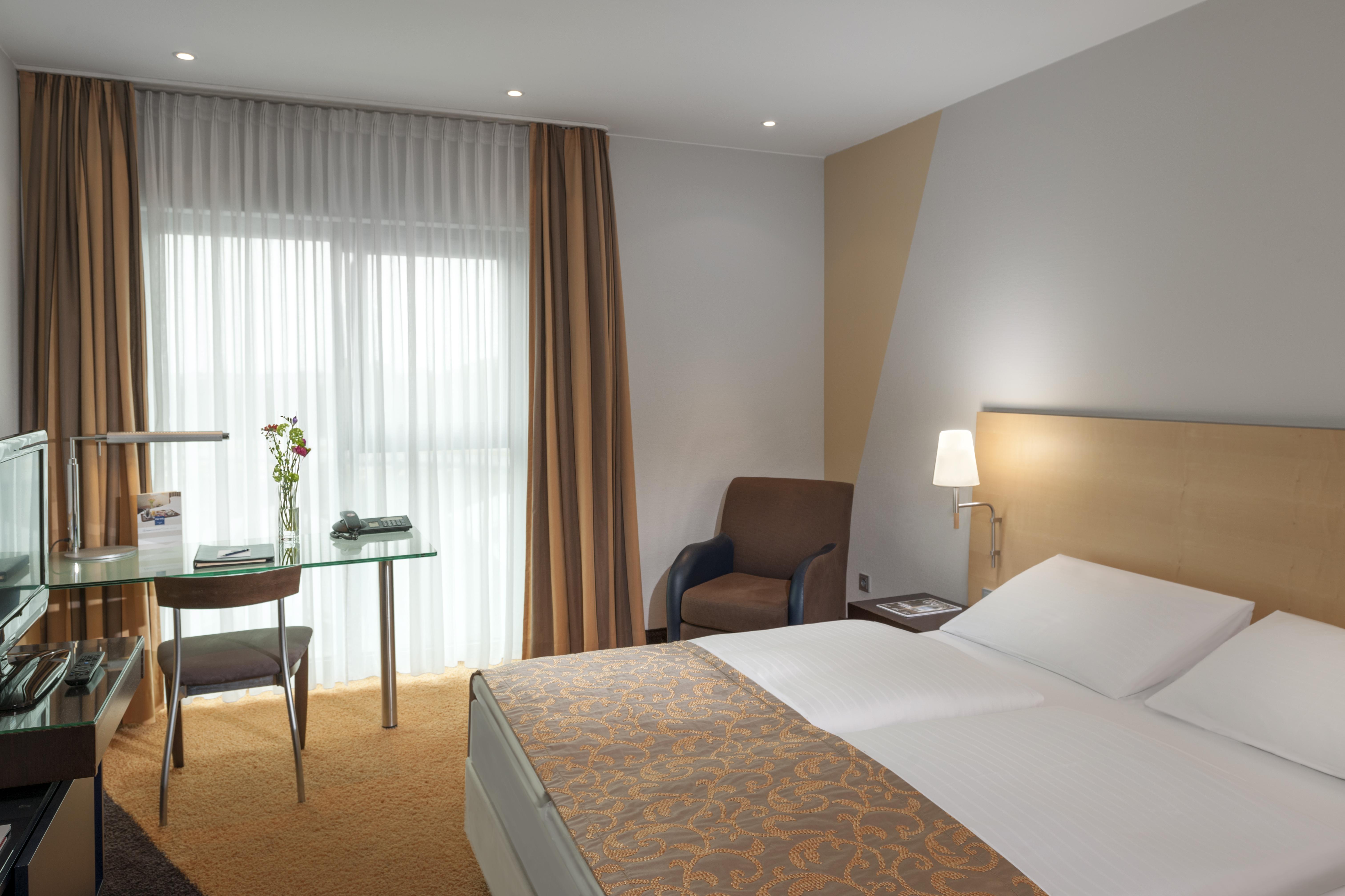 Dorint An Der Messe Koeln Hotel Buitenkant foto